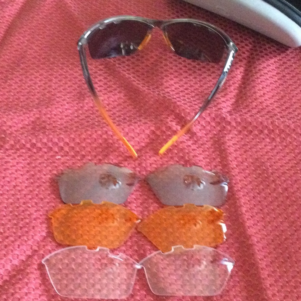 Optic Nerve Shinding Sunglass set